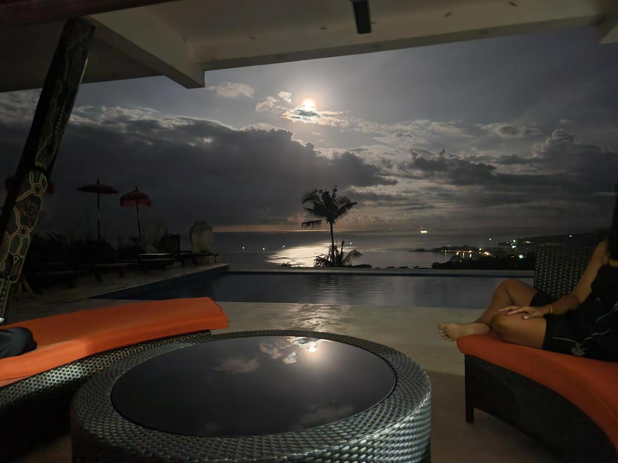 Villa Umbrella Lombok Senggigi Eksteriør bilde