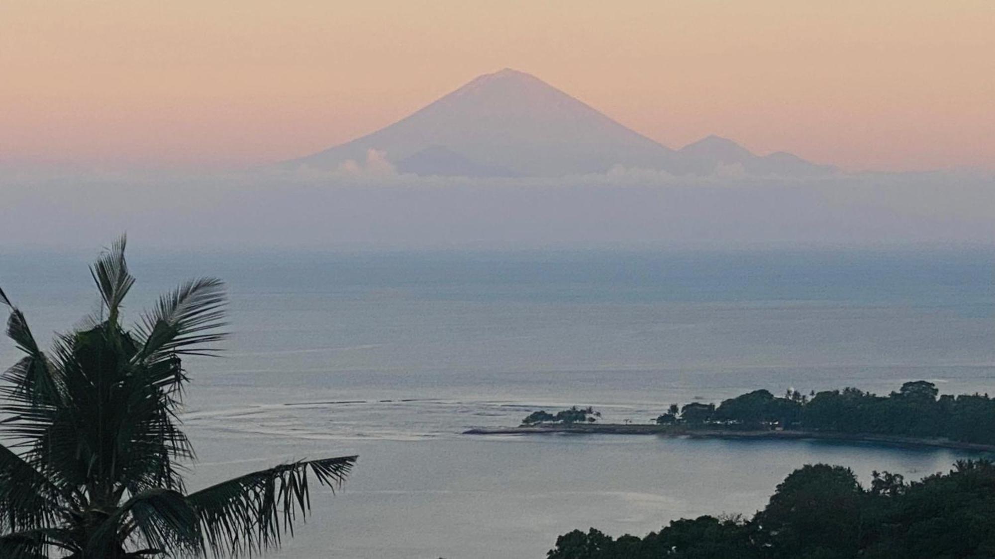 Villa Umbrella Lombok Senggigi Eksteriør bilde