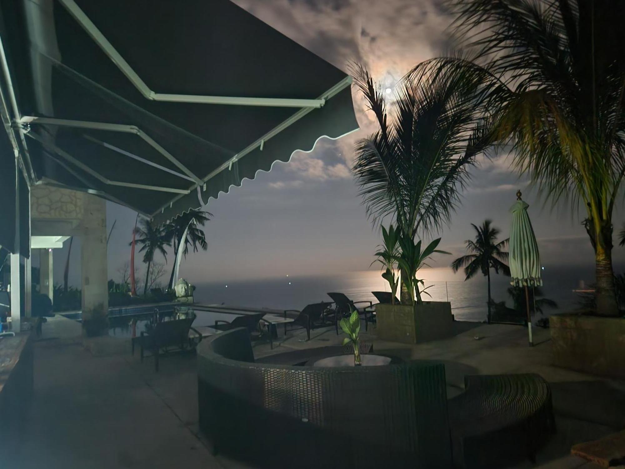 Villa Umbrella Lombok Senggigi Eksteriør bilde